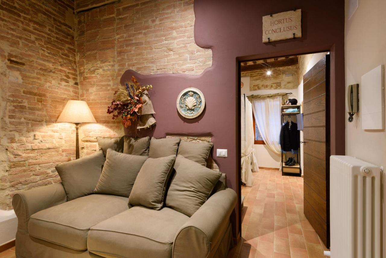 Hortus Conclusus + Free Parking Apartment Siena Ngoại thất bức ảnh