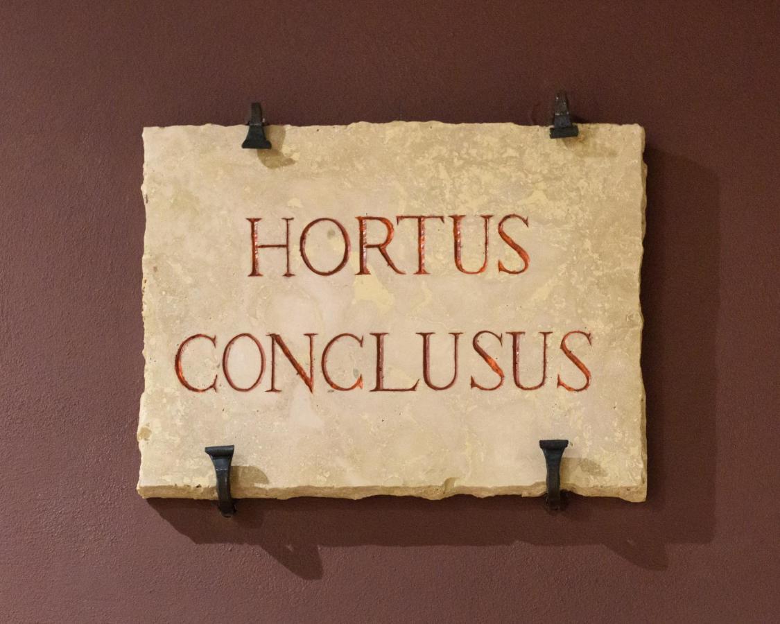 Hortus Conclusus + Free Parking Apartment Siena Ngoại thất bức ảnh