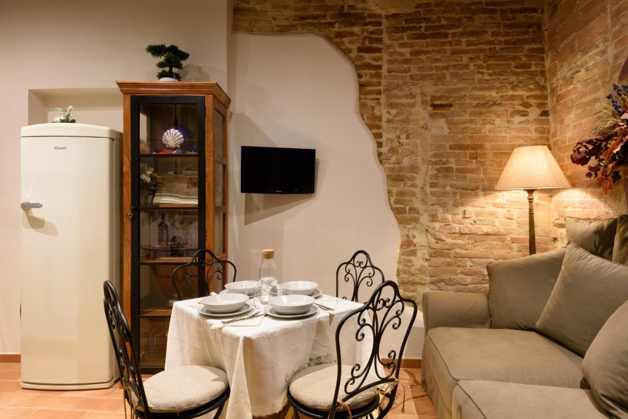 Hortus Conclusus + Free Parking Apartment Siena Ngoại thất bức ảnh